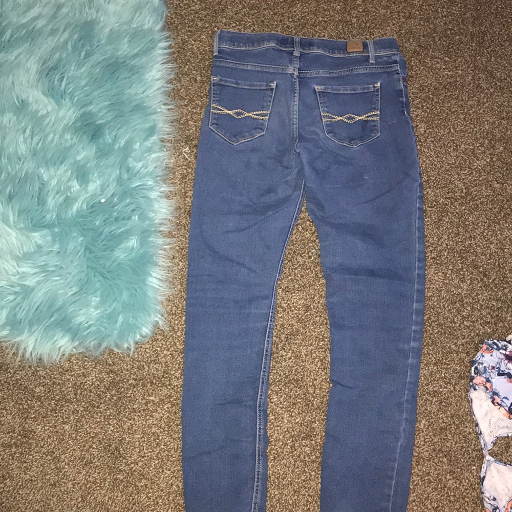 Jeans - Picture 2 of 2